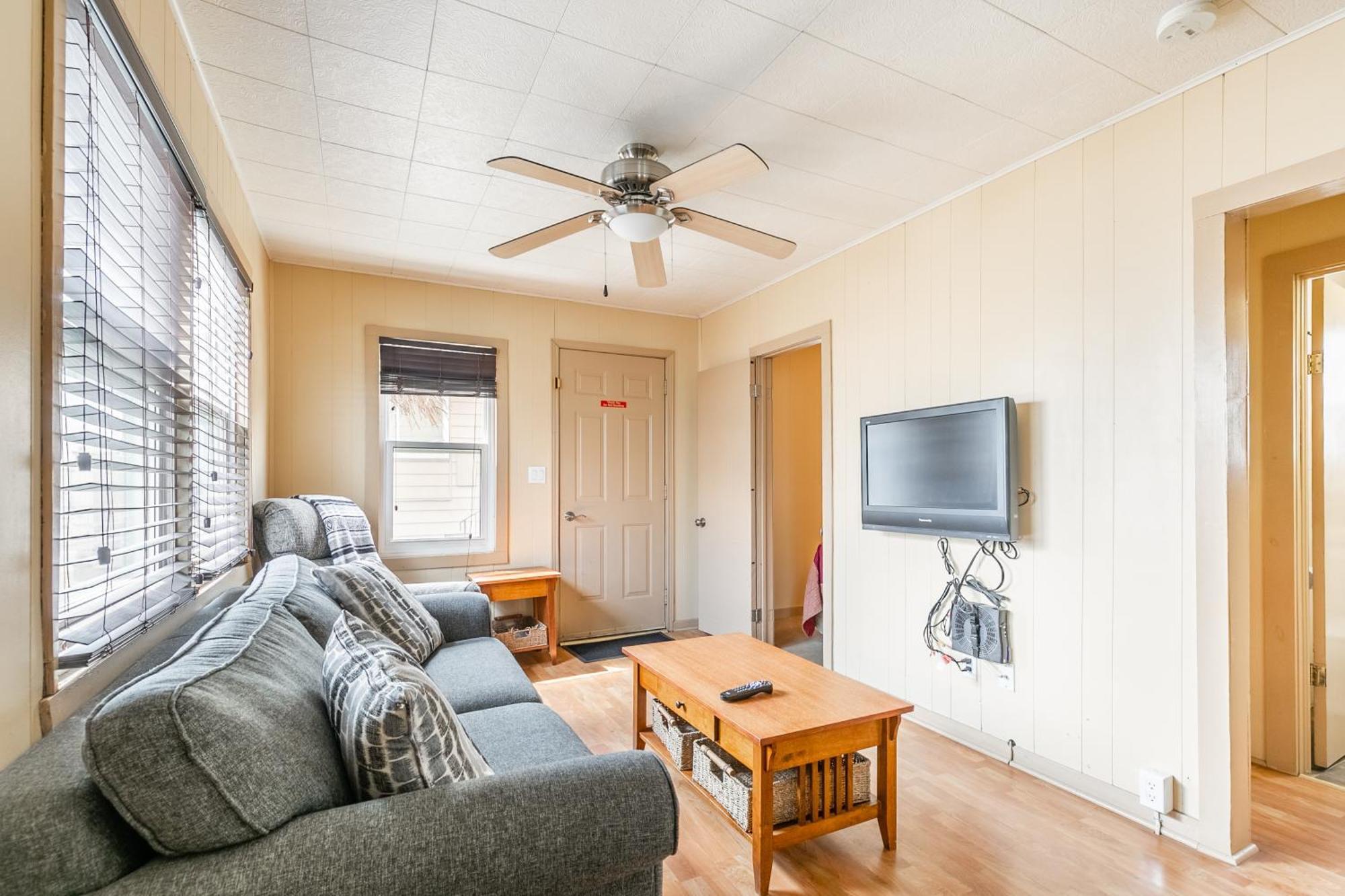 Bayside Cottage Rentals Port Rowan エクステリア 写真