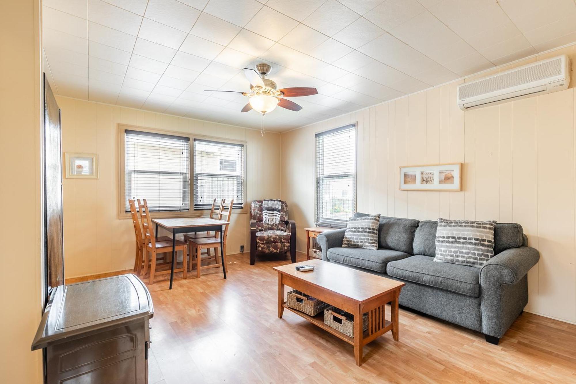Bayside Cottage Rentals Port Rowan エクステリア 写真
