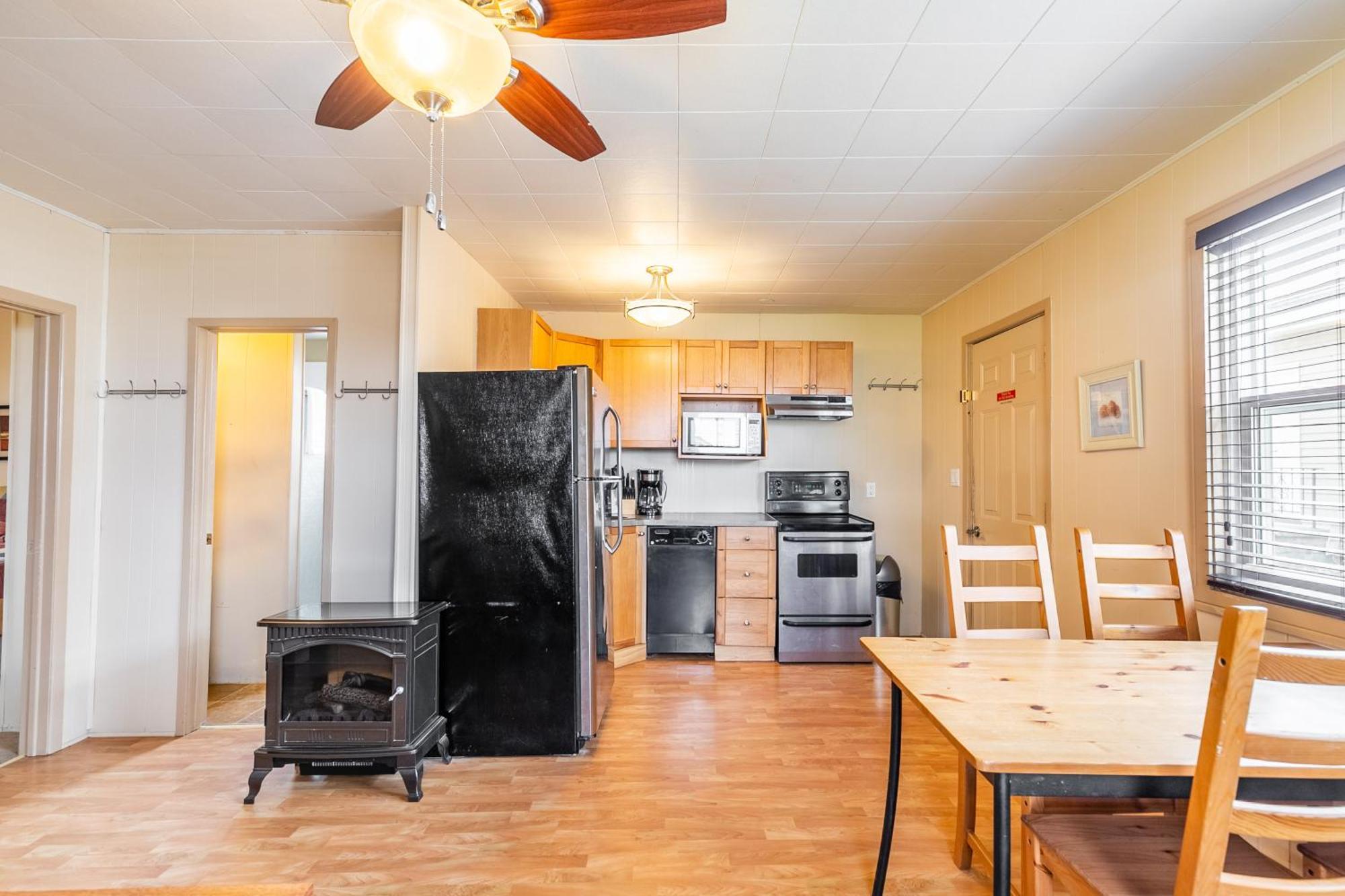 Bayside Cottage Rentals Port Rowan エクステリア 写真